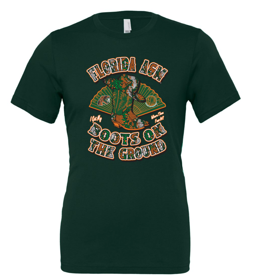 Snakeskin Boots On The Ground Short Sleeve T-Shirt